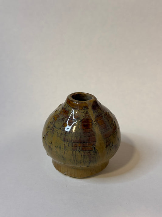 Mini vase round green (damaged)