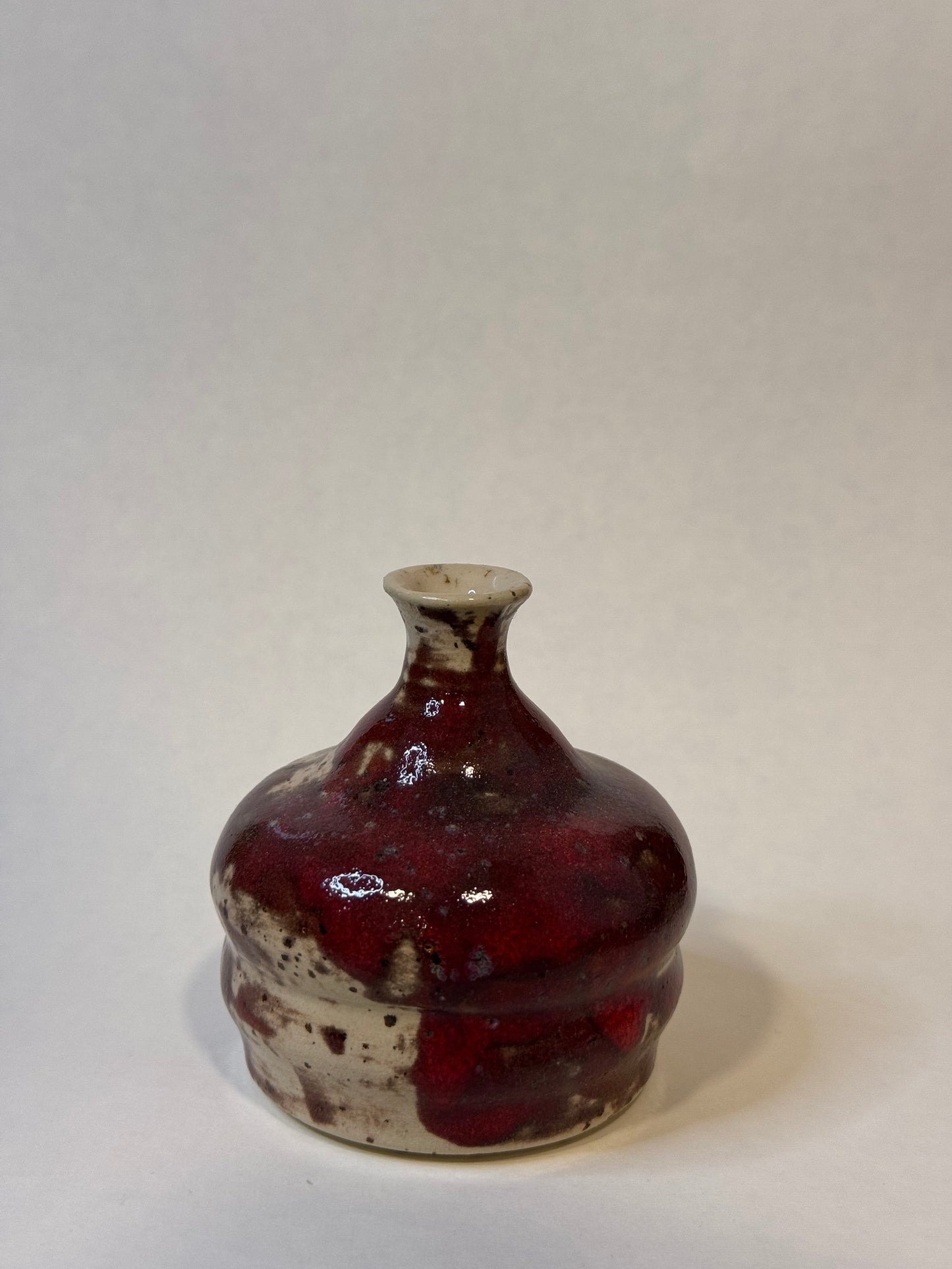 Mini vase red